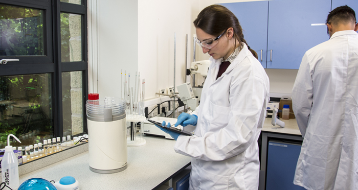 Cell Swing in Lab Cell Swing in Lab 700x372