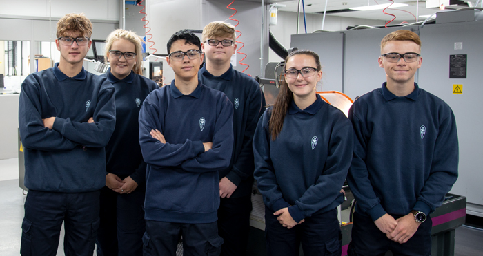 Reliance Welcomes 2018 Apprentices 700×372
